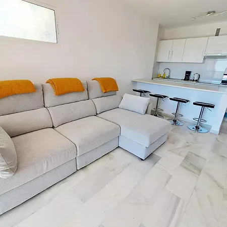 Apartment Beachside Bliss