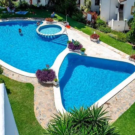 Beachside Bliss Apartment